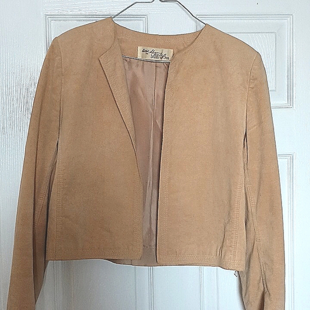 Adolf Schuman for Lilli. Ann Ultrasuede Jacket. Size 10. Waist length